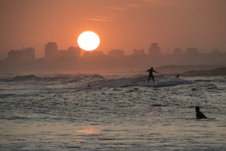où aller faire du surf au maroc